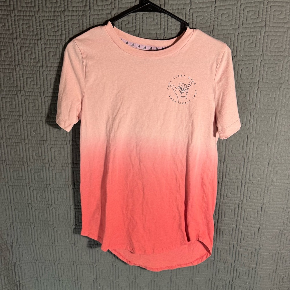 Art Class T-Shirt Boys Size Large 12/14 Two Tone Pink Cool Story Dude